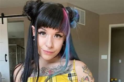 marrissa cloutier|TikTok star Digitalprincxss arrested for child neglect in Florida